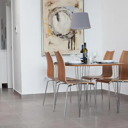 Apartment White *